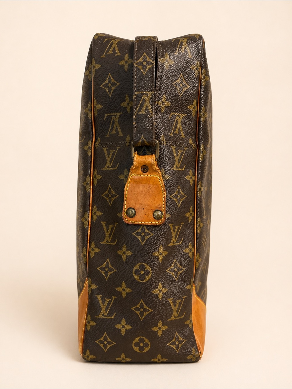 Louis Vuitton Monogram Grand Marceau Crossbody Bag M45222 - Picture 3 of 12
